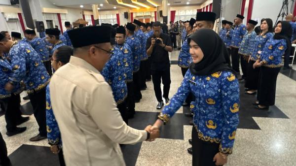 64 Pejabat Pemkab Kukar Dilantik, Aulia Minta Pelayanan Masyarakat Ditingkatkan
