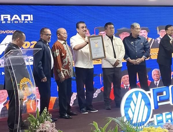Pecahkan Rekor MURI, PERADI Profesional dan UI Gelar PKPA dengan Peserta Terbanyak