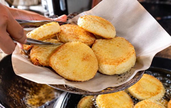 Ada Kuliner Getuk Goreng di Atas Awan Ponorogo, Sehari Ludes Ratusan Potong