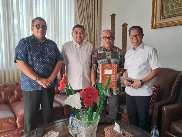 Tinggalkan Golkar, Wali Kota Makassar Munafri Arifuddin Serahkan Surat Pengunduran Diri ke IAS