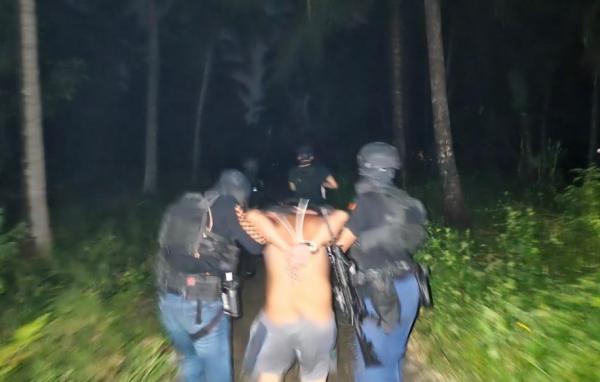 Densus 88 Tangkap 12 Tersangka Terorisme di Jateng hingga Malut, Diduga Terafiliasi Jaringan DI