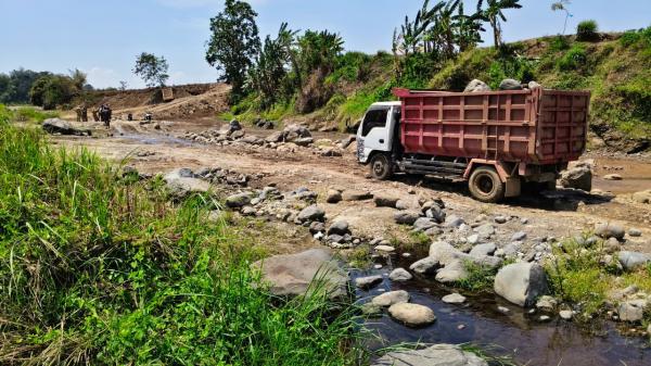 Tambang Batu di Sungai Jlegong Distop, Pelaku Usaha Diwajibkan Bayar Pajak MBLB