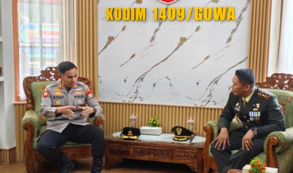 Kapolresta Gowa Datang Langsung ke Kodim, Bawa Pesan Solid di HUT TNI ke-81