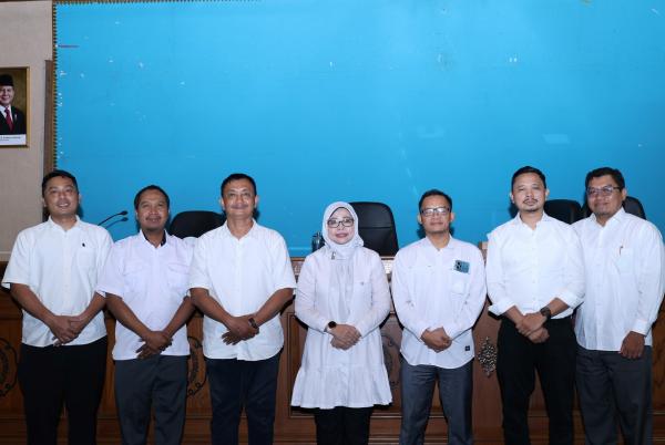 UNS Tambah 7 Guru Besar Baru, Ini Daftar Lengkap dan Bidang Keilmuannya
