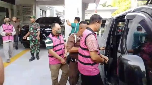 Kasus Korupsi Tanah Negara Klayar: Eks Kades dan 2 Tersangka Dijebloskan ke Lapas