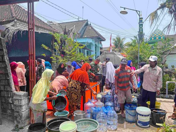 Krisis Air Bersih di Lamongan, BPBD Salurkan 1,6 Juta Liter ke 34 Desa