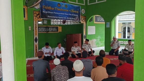 Bangkitkan Percaya Diri, Warga Binaan Rutan Mentok Dilatih Keterampilan Pemulasaraan Jenazah