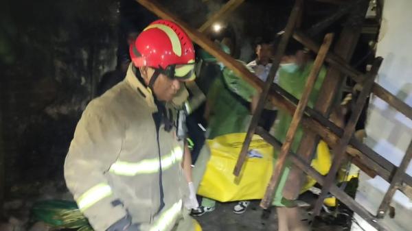 Terjebak karena Strok, Pria di Kediri Tewas Dalam Kebakaran Rumah
