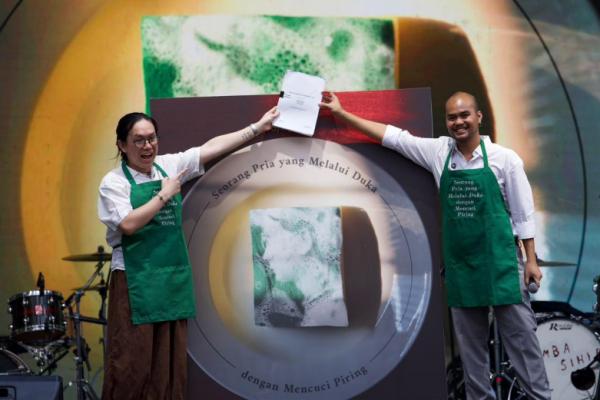 Ada Apa dengan Mencuci Piring? Kisah Duka Ini Bakal Diangkat ke Layar Lebar