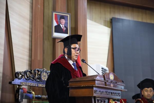 Prof Safuri Musa Dikukuhkan Guru Besar UNSIKA, Tekankan Pentingnya Pendidikan Sepanjang Hayat