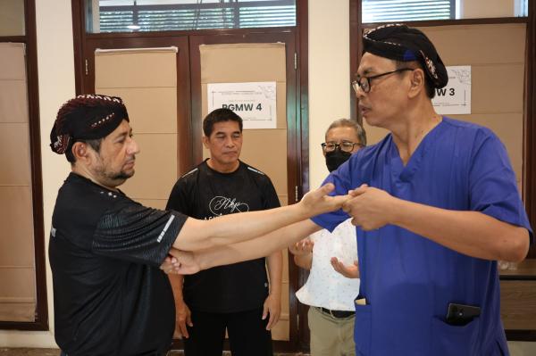 Terapi Tusuk Jarum Gratis Digelar di Salatiga, Warga Bisa Manfaatkan Layanan Kesehatan