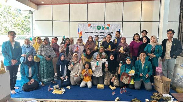 Limbah Buah Tak Lagi Jadi Sampah, Kader PKK Dilatih Ubah Jadi Produk Bernilai Guna