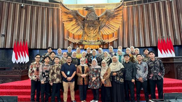 KPMJ Ilmu Komunikasi UIN Bandung Sambangi DPR RI, Bahas Peluang Karier di Balik Layar