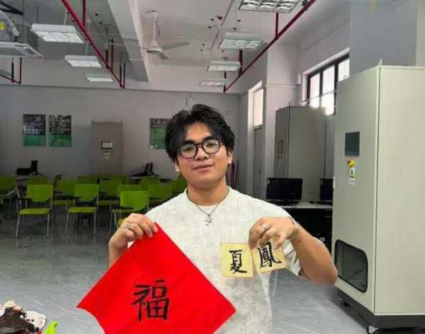 Dari Dairi ke Guangzhou, Daniel Menemukan Pengalaman Baru di Negeri Orang