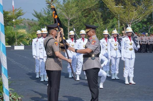 Estafet Pataka Siamasei, Jaminan Kesinambungan Pelayanan Publik Polda Sulbar di Era Irjen Pol Totok