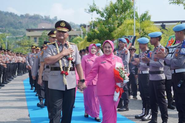 Jejak Pengabdian Irjen Pol Adi Deriyan di Sulbar, Perpisahan Hangat Penuh Kenangan