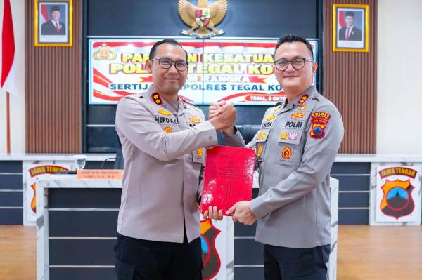 AKBP Christian Resmi Pimpin Polres Tegal Kota Gantikan AKBP  Heru Antariksa