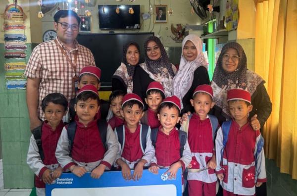 Senyum Ceria Anak-Anak Ampel Saat Ruang Belajar Menjadi Lebih Nyaman