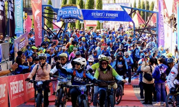 Prabu MTB Eight Diikuti Ribuan Peserta, Pesepeda dari Luar Jawa Ikut Jajal Jalur Bromo