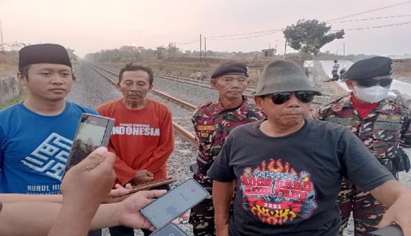 Warga Gondang Sragen Bangun Perlintasan Kereta Swadaya, Akses Antardesa Kembali Terbuka