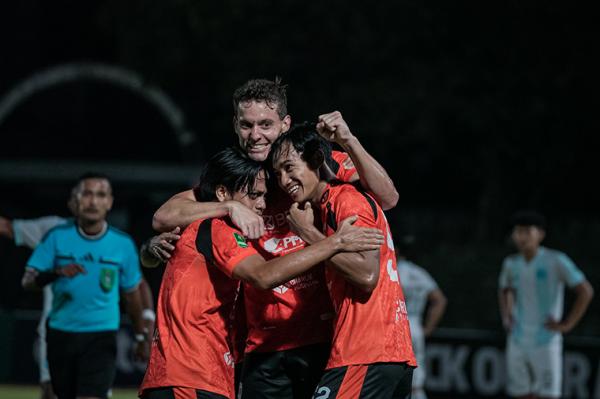Kendal Tornado FC Bantai PSBS 6-0, Laskar Badai Pantura Panaskan Persaingan Papan Atas Grup Timur