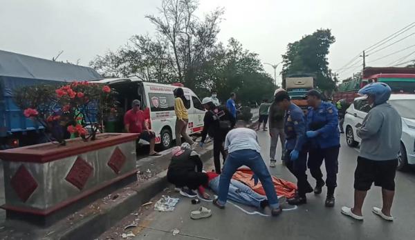 Tabrak Taman Pembatas Pantura Bugangin Kendal, Pengendara Motor Tewas