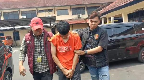 Polisi Tangkap Suporter Diduga Perusak Bus Persib U-18 di Rest Area Batang