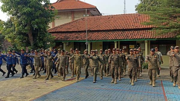 Bentuk Personel yang Sigap, Satpolkar Kendal Rutin Latihan PBB Usai Apel Pagi