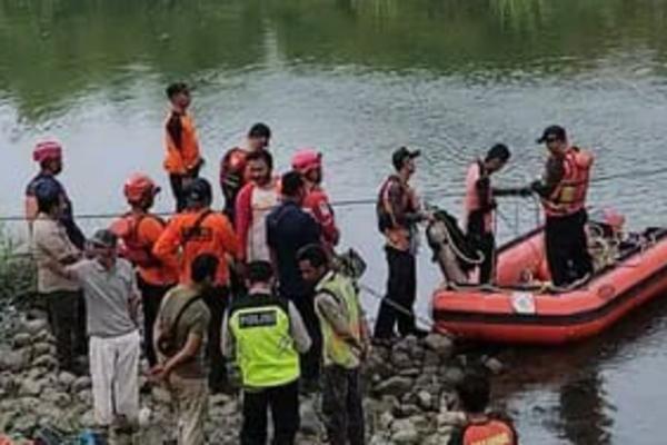 Hendak Mandi, Pekerja 24 Tahun Tenggelam di Sungai Comal Pemalang