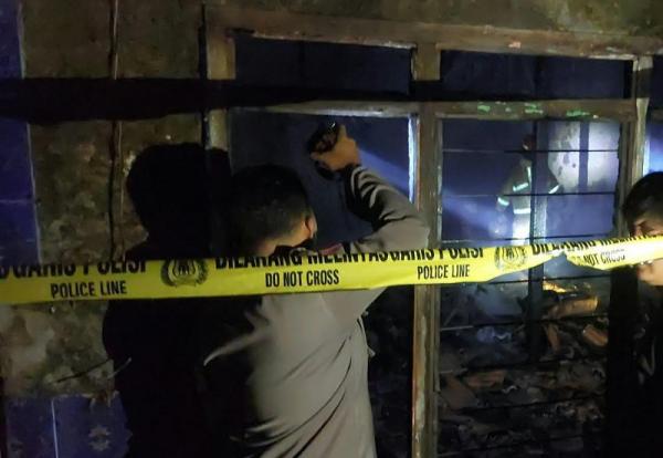 Rumah Kosong di Kalongan Purwodadi Ludes Terbakar, Diduga Akibat Korsleting Listrik