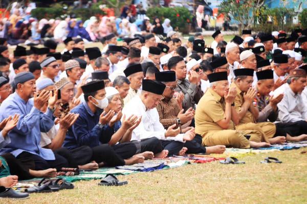 Salat Istisqa Digelar di Sejumlah Titik di Kota Purwokerto, Ikhtiar Memohon Turunnya Hujan