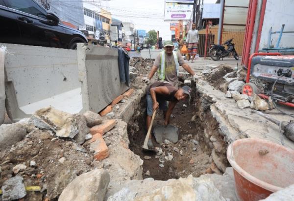 Atasi Genangan, Pemkot Cirebon Benahi Drainase Tentara Pelajar dan Pancuran