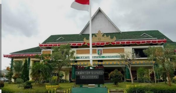 Bupati Riyanto Pamungkas Lantik 8 Pejabat Pringsewu, Ini Nama dan Jabatan Barunya