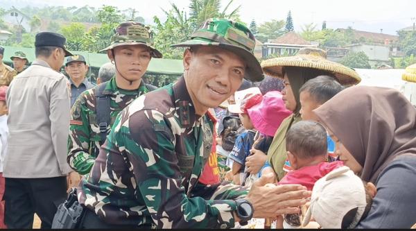 Tak Hanya Bangun Jalan, TMMD ke-130 di Lebak Hadirkan Layanan Kesehatan Gratis hingga Bagi-bagi Semb