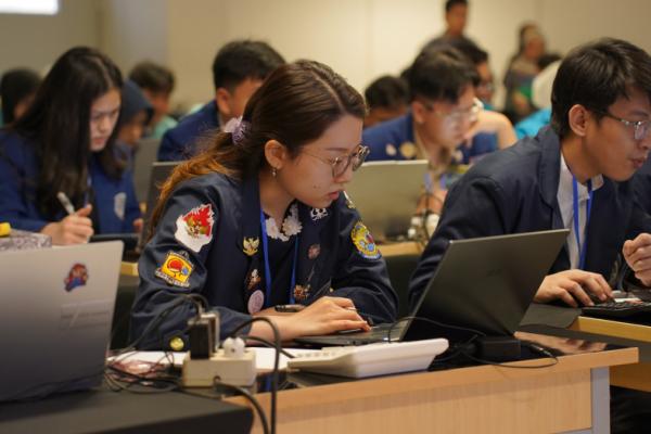 AI Mulai Mengubah Profesi Akuntan Publik, Apakah Manusia Bisa Tergantikan?