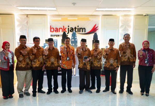 Anggota PWRI Jatim Bakal Punya Kartu Anggota Terintegrasi Kartu Debit