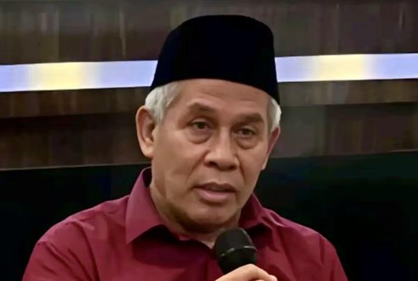 KH Marzuki Mustamar Batal Umrah, Mengaku Dilarang Masuk Arab Saudi