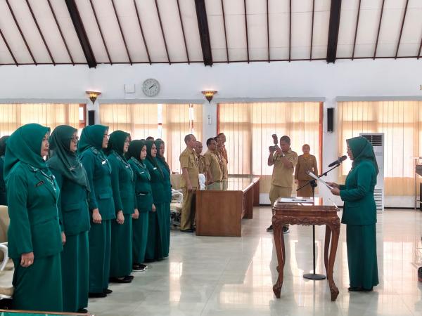 Perkuat Peran Kader, Cantika Wahono Lantik Ketua PKK dan Posyandu di 14 Kecamatan