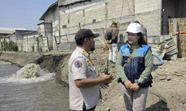 Heboh Semburan Misterius di Samping Tol Dupak Surabaya, Ternyata Pipa Raksasa Milik BUMN di Gresik