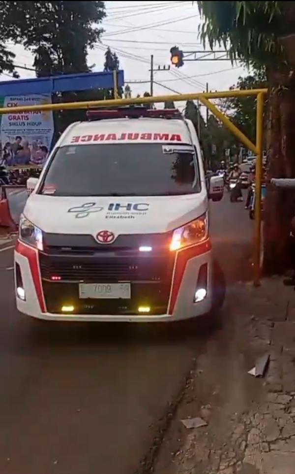 Viral, Ambulans Bawa Pasien Kritis Terhalang Portal Jembatan, Terpaksa Memutar Hingga 5 Kilometer