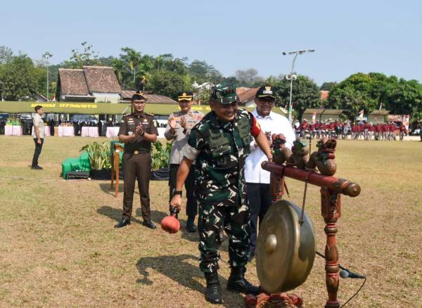 Dulu 1 Jam Kini Cuma 10 Menit, Jalan Baru TMMD Batang Bikin Akses ke Kawasan Industri 