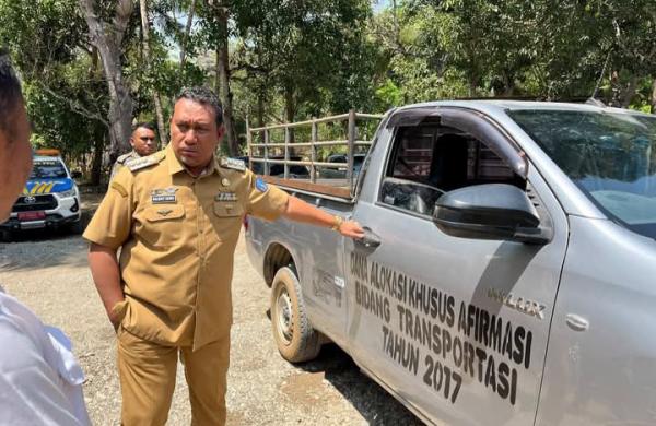 Mobil BUMDes Tak Produktif Ditarik Bupati TTU, Dua Desa di Noemuti Terima Pengalihan