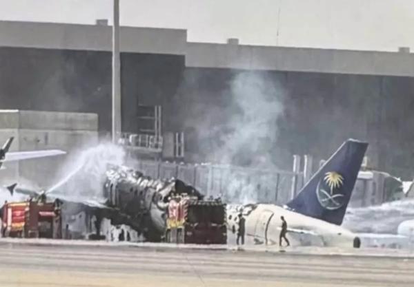Meski Makkah dan Madinah Aman, Malaysia Minta Warganya Tunda Umrah