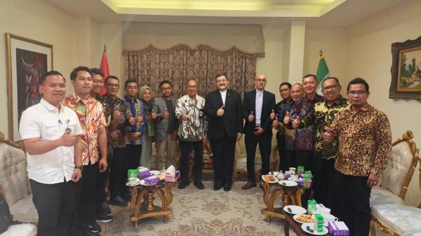 Banyumas Jajaki Kerja Sama dengan Iran, Bahas Hibah Alat Kesehatan hingga Pembangunan Masjid