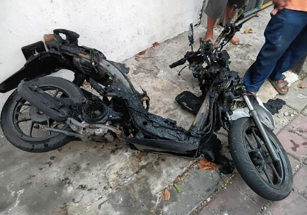 Aksi Curanmor Berakhir Tragis: Motor Pelaku Meledak, Dua Orang Dilarikan ke RS