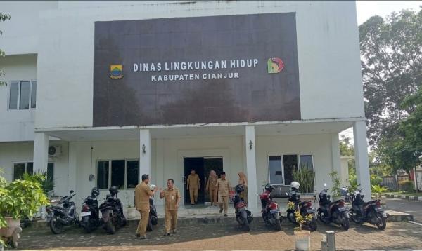 Tekan 300 Ton Sampah per Hari, Pemkab Cianjur Siapkan Fasilitas Pengolahan Komersial di Karangtengah