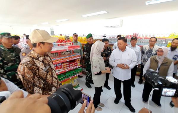 Wamen KKP Sidak 6 KDKMP di Sukoharjo, Stok Gas Melon Subsidi Jadi Sorotan