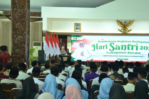 Hari Santri di Kendal Diisi Agenda Pendidikan hingga Penguatan Pesantren