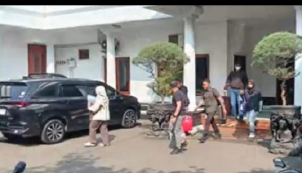 Bupati Klaten Dikabarkan Terjaring OTT KPK, Ahmad Luthfi Minta Tunggu Kepastian