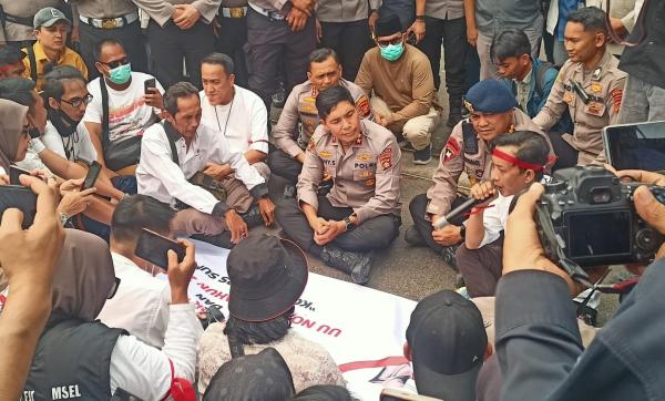 Soal Pengeroyokan Jurnalis, Kapolda Sumsel Sebut Dirintel, Janji Evaluasi dan Investigasi Menyeluruh